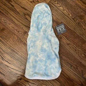 Berkshire Pet Collection Blue and White Tye Dog Dog Outfit Size Medium NWT